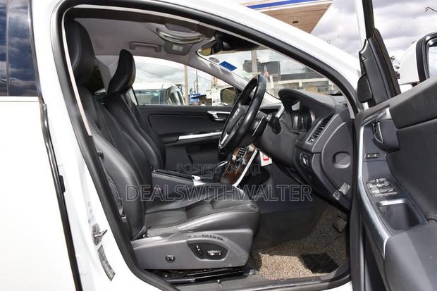 Volvo XC60 2017 White