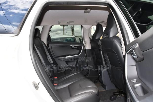 Volvo XC60 2017 White