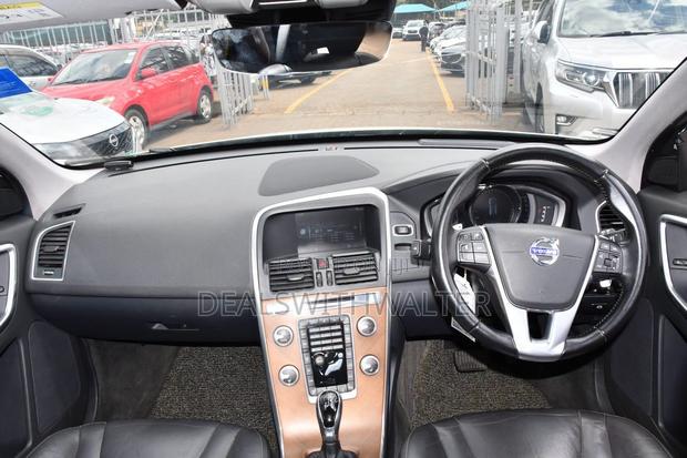 Volvo XC60 2017 White