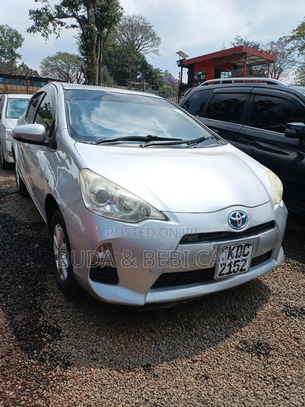 Toyota Aqua 2014 Silver