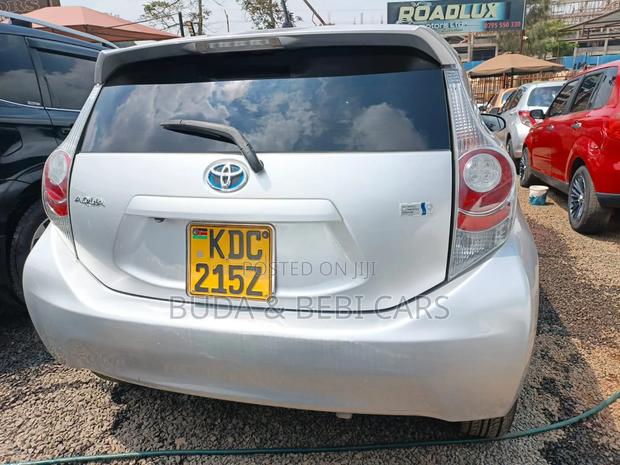 Toyota Aqua 2014 Silver