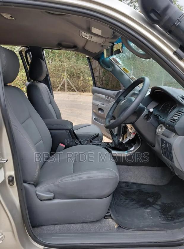 Toyota Land Cruiser Prado 3.0 D-4D 5dr 2005 Silver