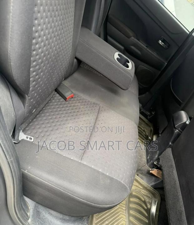 Mitsubishi RVR 2.0 2011 White