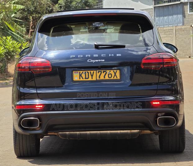 Porsche Cayenne 2015 Black