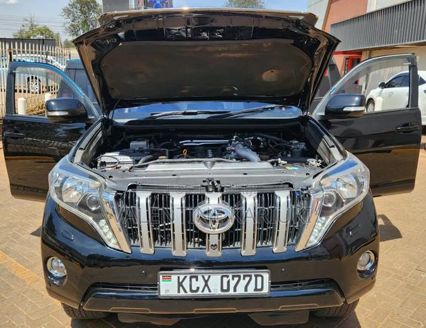 Toyota Land Cruiser Prado 2012 Black