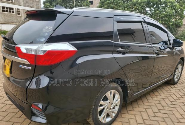 Honda Shuttle 2016 Black