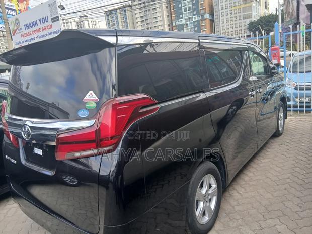 Toyota Alphard 2019 Black