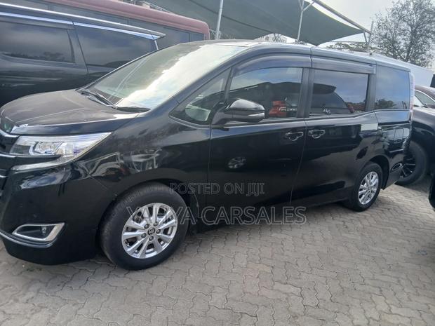 Toyota Noah 2019 Black