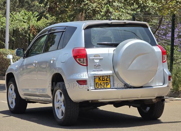 Toyota RAV4 2007 Silver