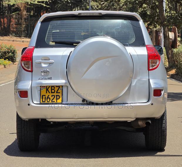 Toyota RAV4 2007 Silver