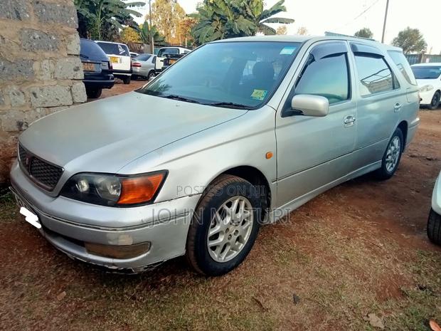 Toyota Vista 1998 Silver
