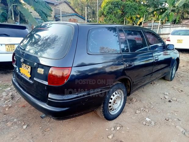 Toyota Caldina 1998 Black