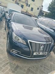 Toyota Crown 2016 Blue for sale