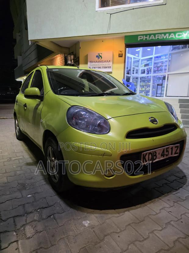 Nissan March 1.2 FWD 2012 Green
