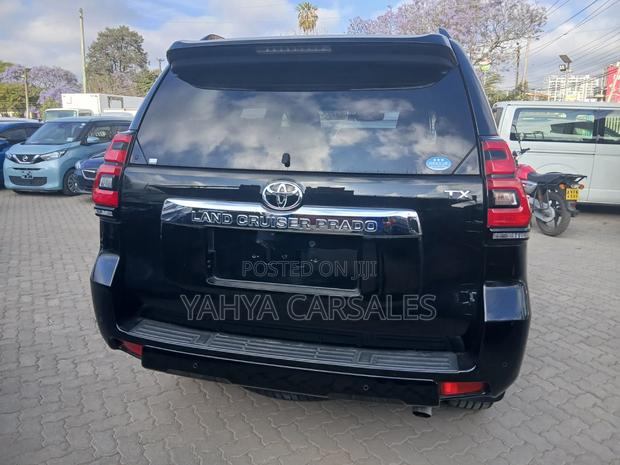 Toyota Land Cruiser Prado 2019 Black