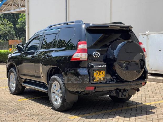 Toyota Land Cruiser Prado 2012 Burgundy