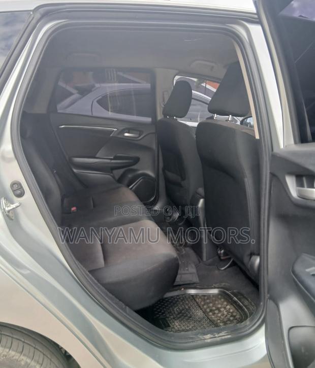 Honda Fit 2019 Silver