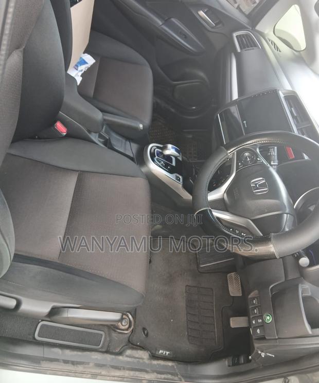 Honda Fit 2019 Silver