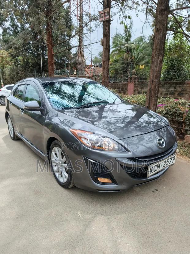 Mazda Axela 2011 Gray