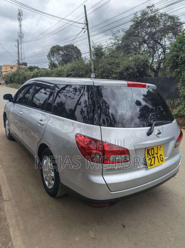 Nissan Wingroad 2015 Silver