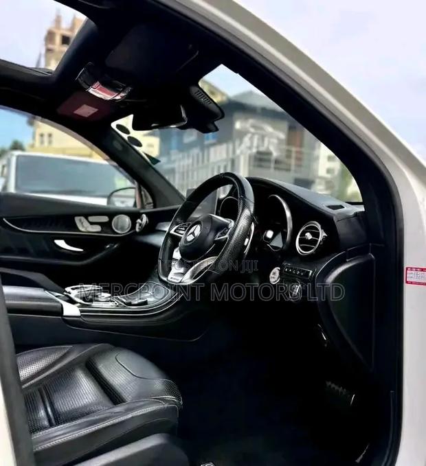 Mercedes-Benz GLC-Class 2018 White