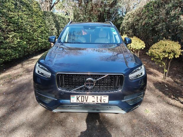 Volvo XC90 T5 R-Design 5P AWD 2018 Blue