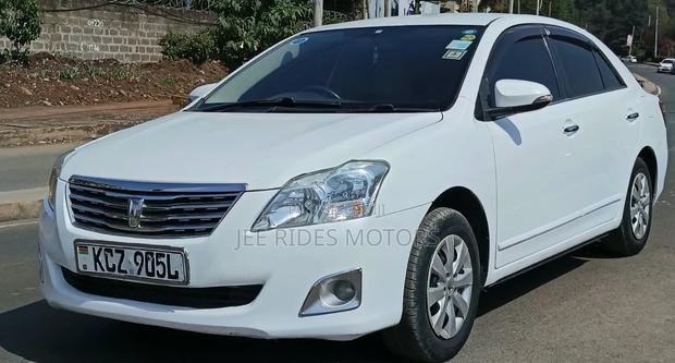 Toyota Premio 2014 Off white