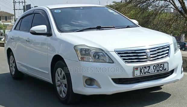 Toyota Premio 2014 Off white