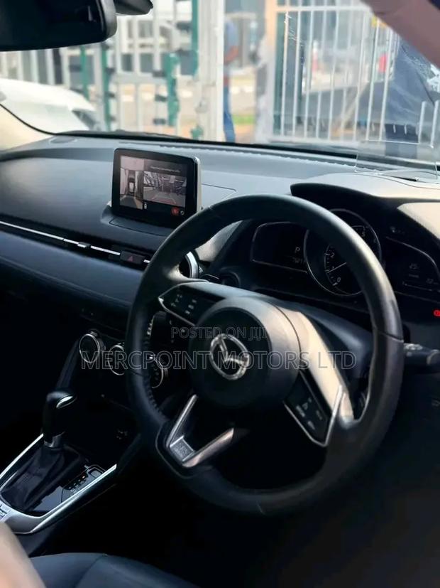 Mazda 2 2019 White