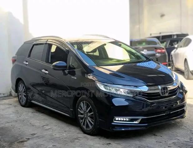 Honda Fit Shuttle 2019 Black
