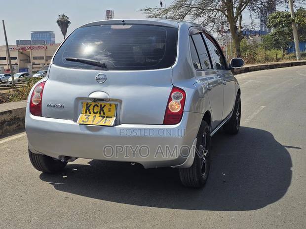 Nissan March 2009 Silver