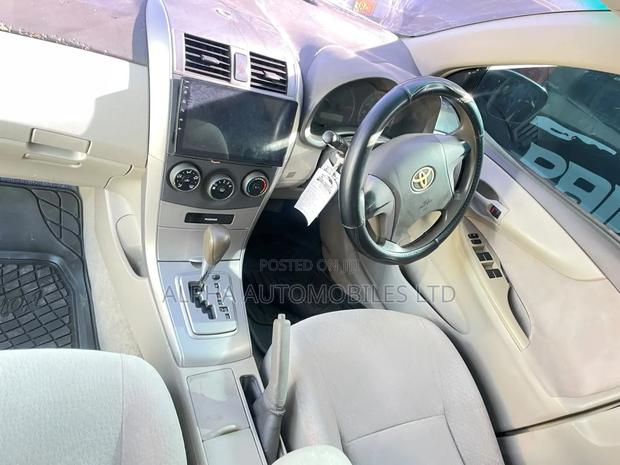 Toyota Axio 2009 White