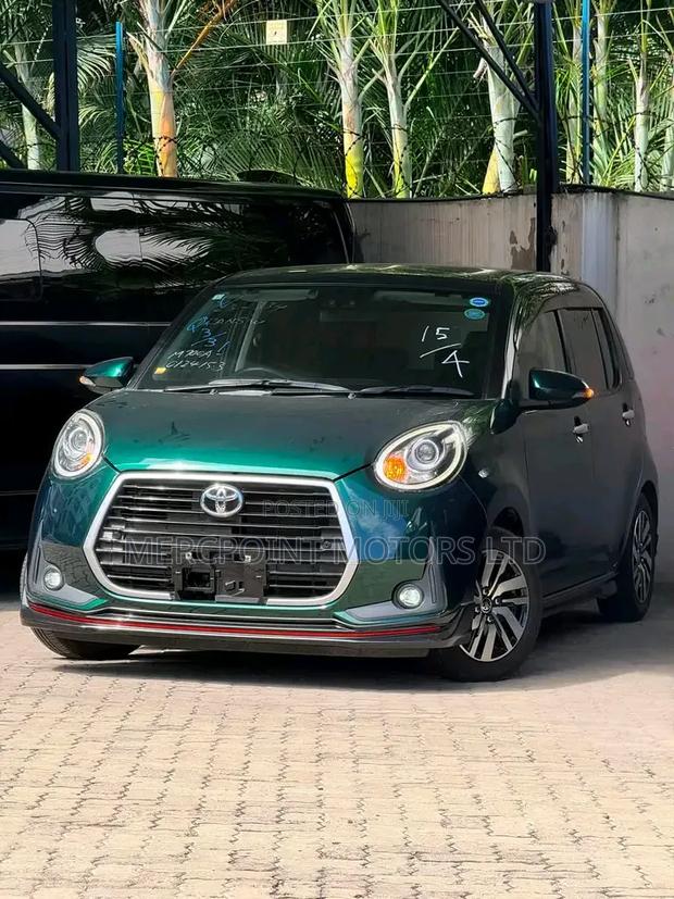 Toyota Passo 2019 Blue