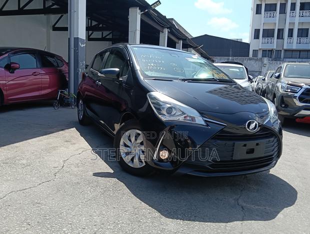 Toyota Vitz 1.3 FWD 5dr 2019 Black