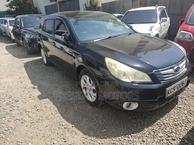 Subaru Outback 2011 Black