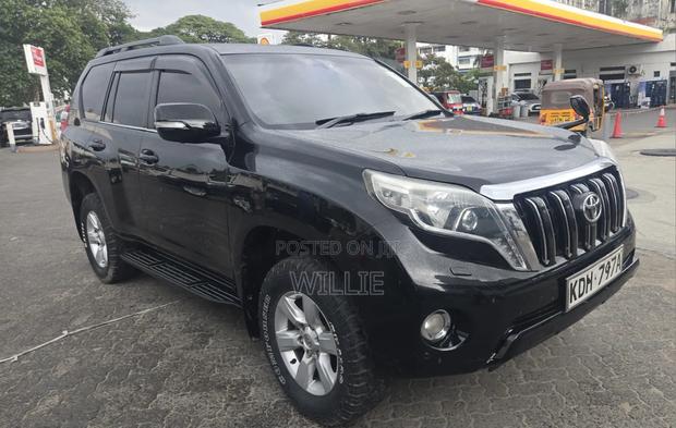 Toyota Land Cruiser Prado 2015 Black