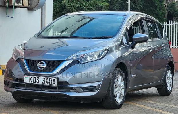 Nissan Note 1.2 Hybrid 2017 Gray