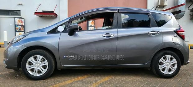 Nissan Note 1.2 Hybrid 2017 Gray