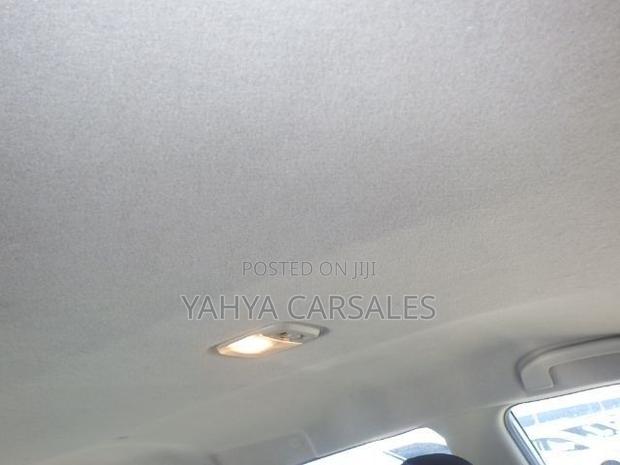 Nissan 100 2019 Silver