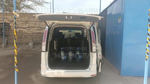 Nissan Serena 2012 White