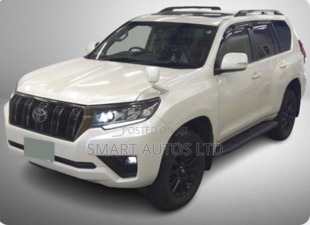 Toyota Land Cruiser Prado 2021 White