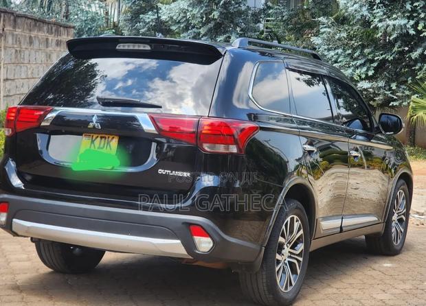 Mitsubishi Outlander 2015 Blue