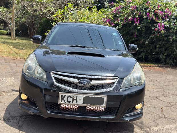 Subaru Legacy 2.5i Premium 2011 Black