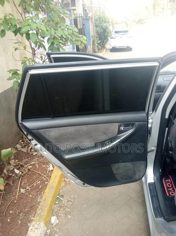 Toyota Corolla Fielder 2003 Silver