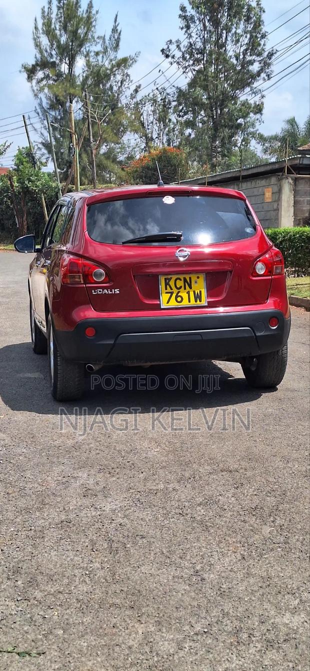 Nissan Dualis 2010 Red