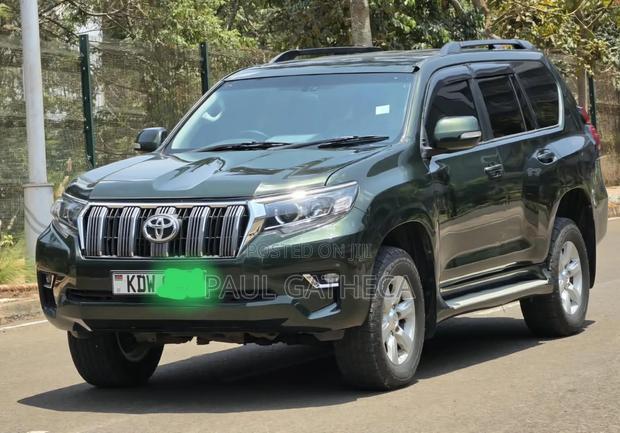 Toyota Land Cruiser Prado 2014 Green