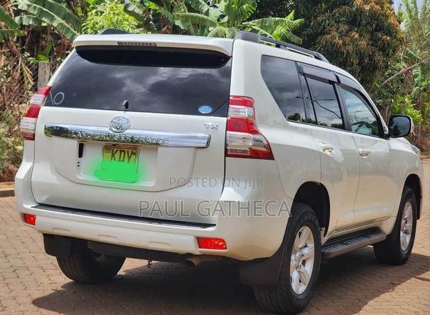 Toyota Land Cruiser Prado 2016 White