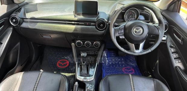 Mazda Demio 2016 Blue