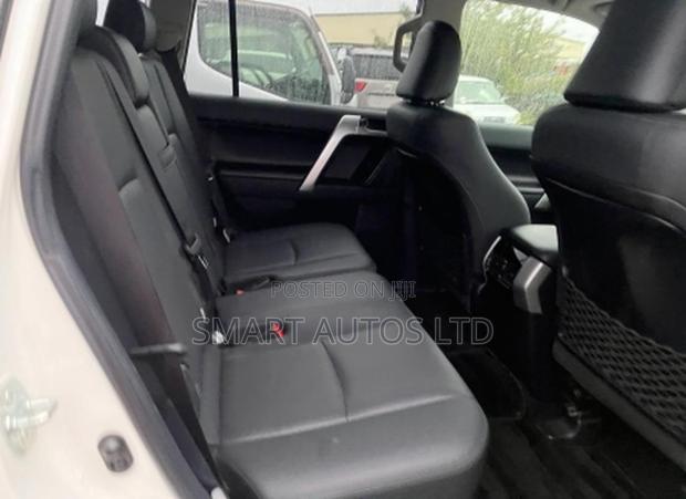 Toyota Land Cruiser Prado 2.7 2020 White