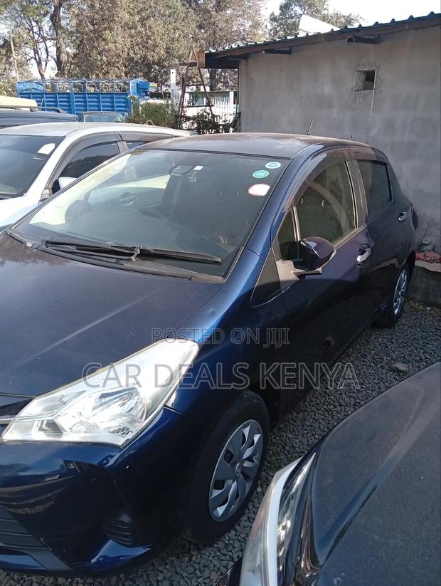 Toyota Vitz 1.0 FWD 5dr 2017 Blue